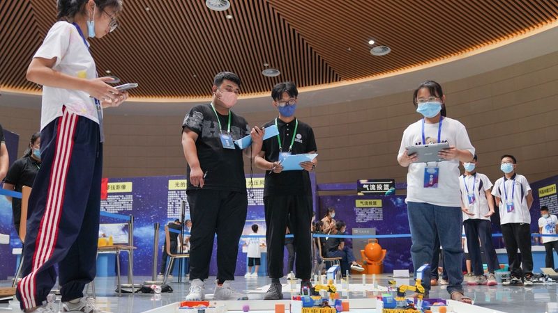 科技公司上市之路：揭秘上市条件与流程**